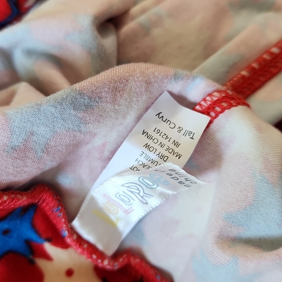 Pair of Lularoe leggings - Picture 7 of 7